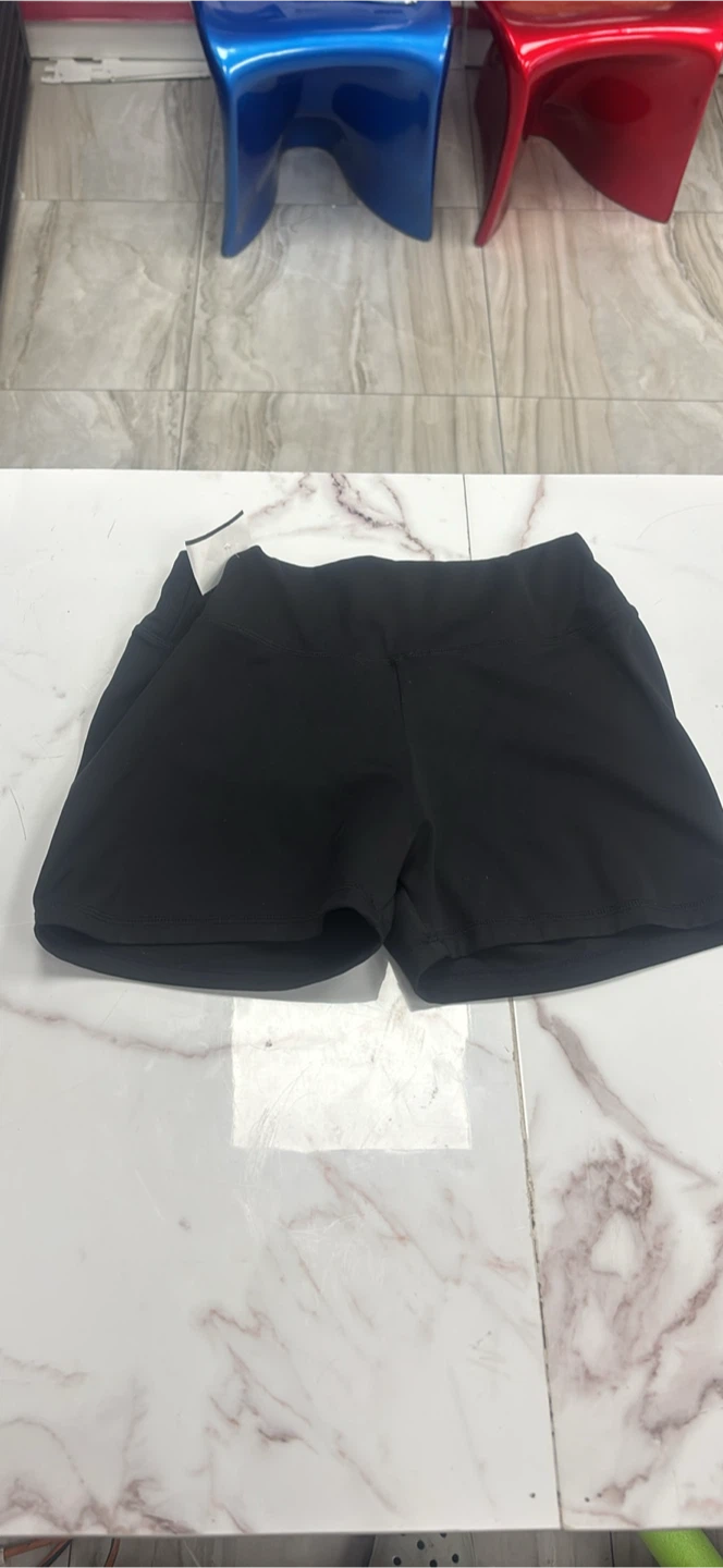 Black athletic shorts - photo 2