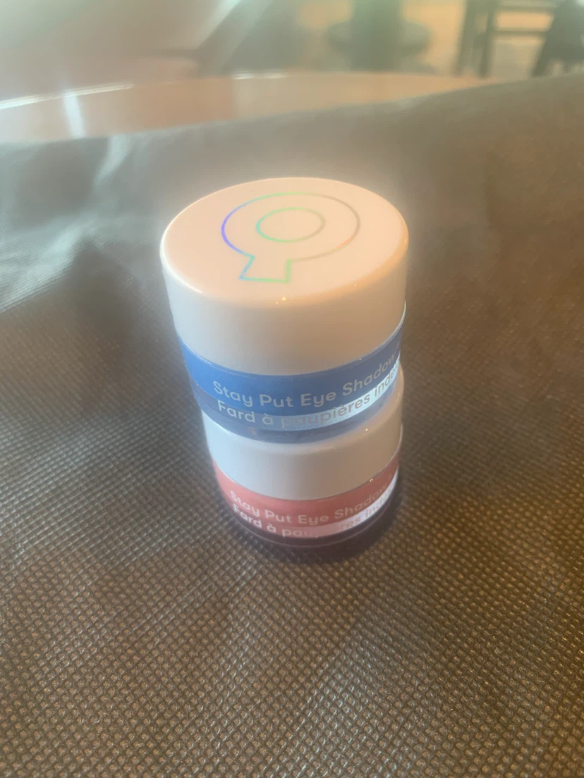QUO Stay Put Eye Shadow Pots - photo 2