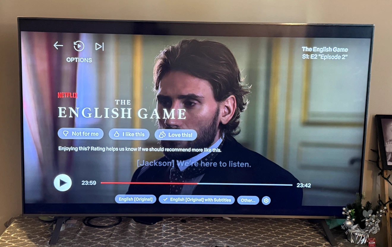 70" LG 4K UHD Smart TV (Model: 70UQ7070ZUD) - Excellent Conditio