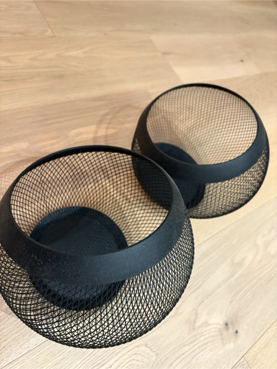 Rotating Fruit Container Lazy Susan in Beautiful Matte Black
