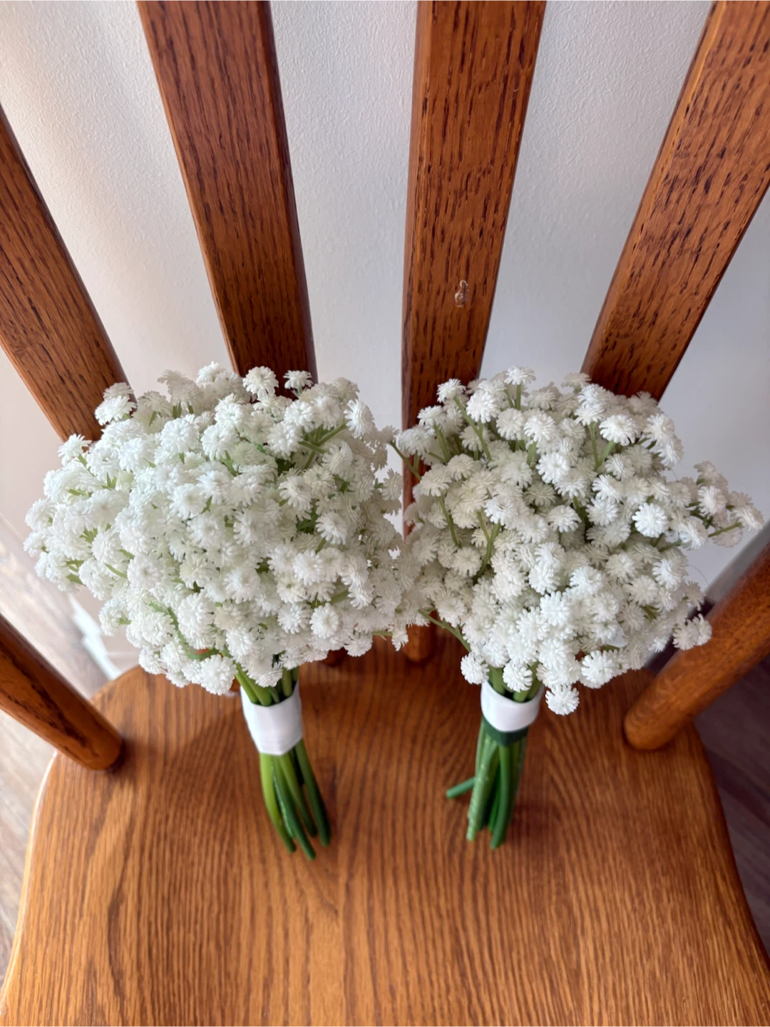 Boutonnieres, Bouquets & Wrist Corsage - photo 4