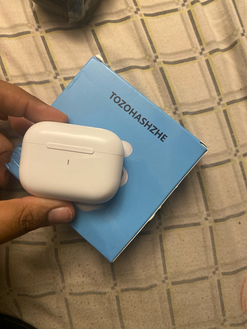 TOZOHASHZHE Wireless Earbud Charging Case