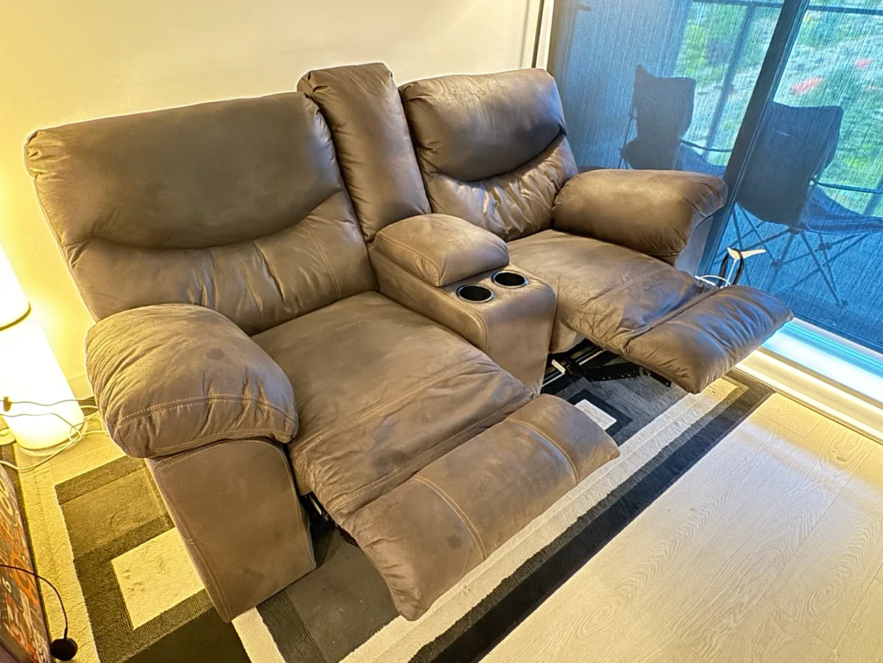 2 seater’s recliner - photo 4