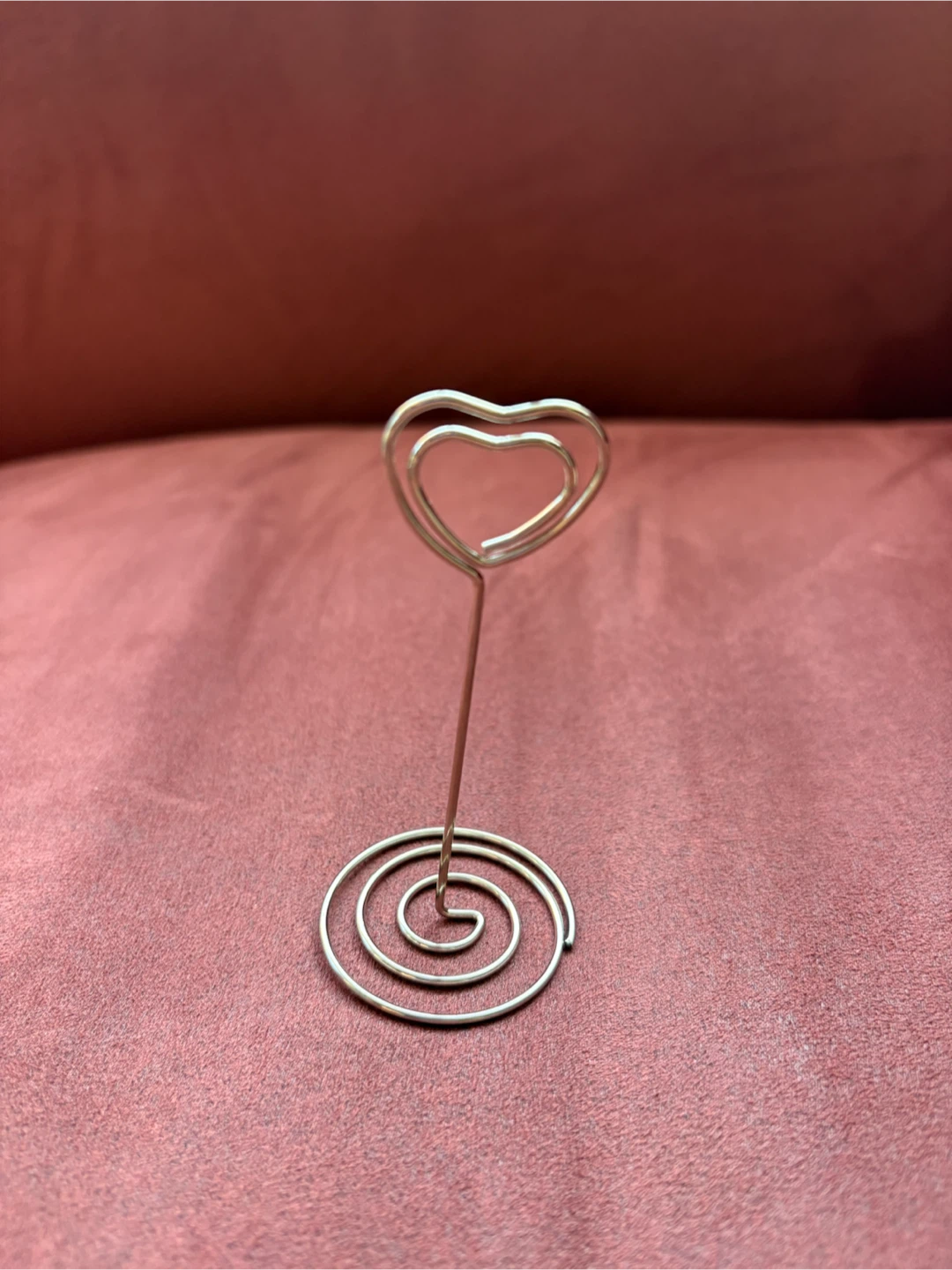Heart shaped wire place card holder