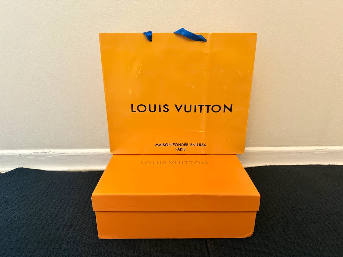 LV Women slides - photo 2