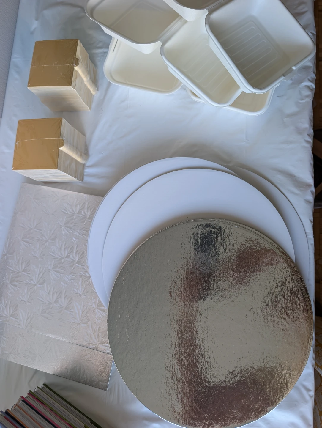 Cake Boards and Containers Set