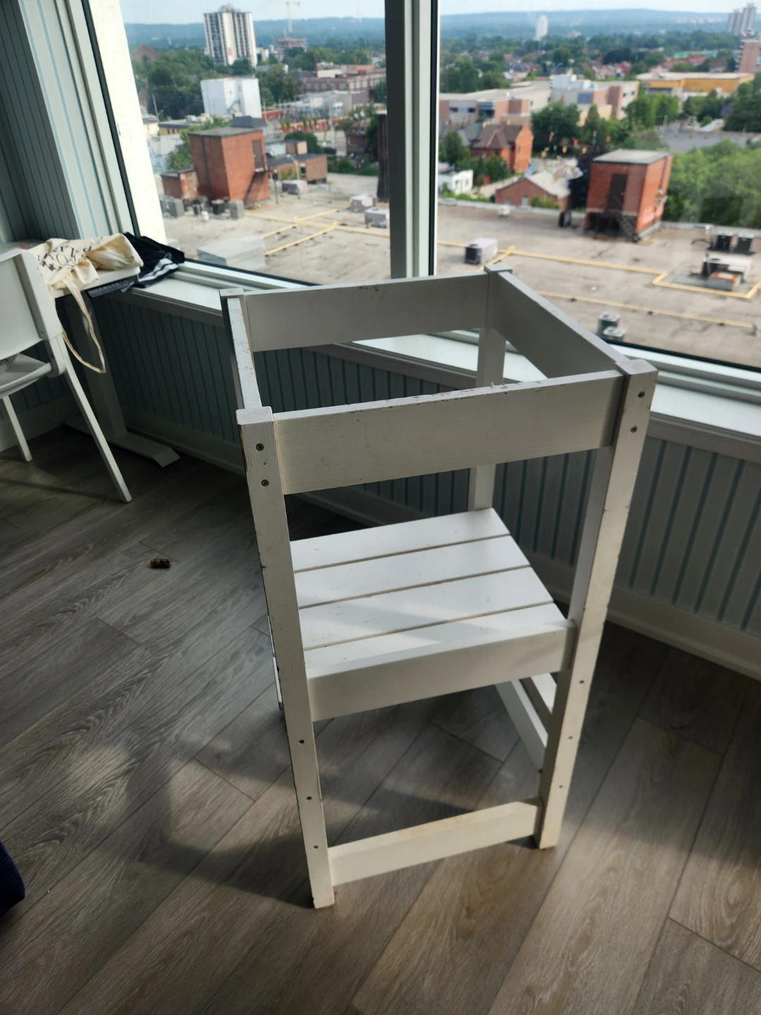 White Wooden Learning Tower - photo 2
