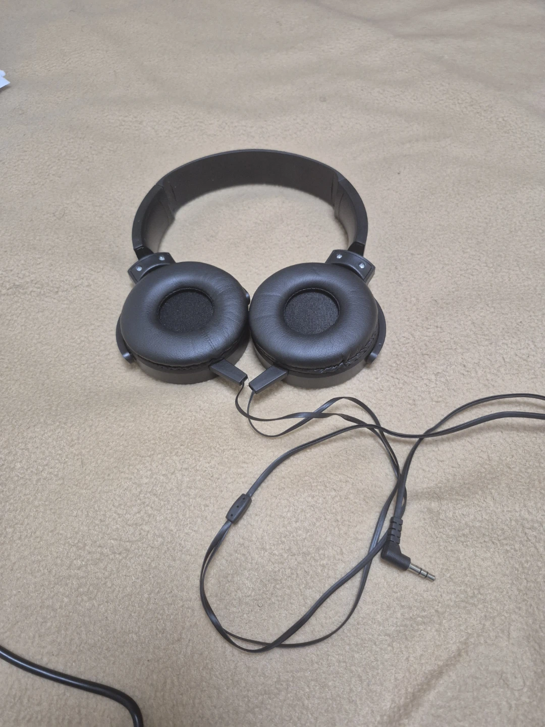 BULKTECH Black Over-Ear Headphones - photo 2