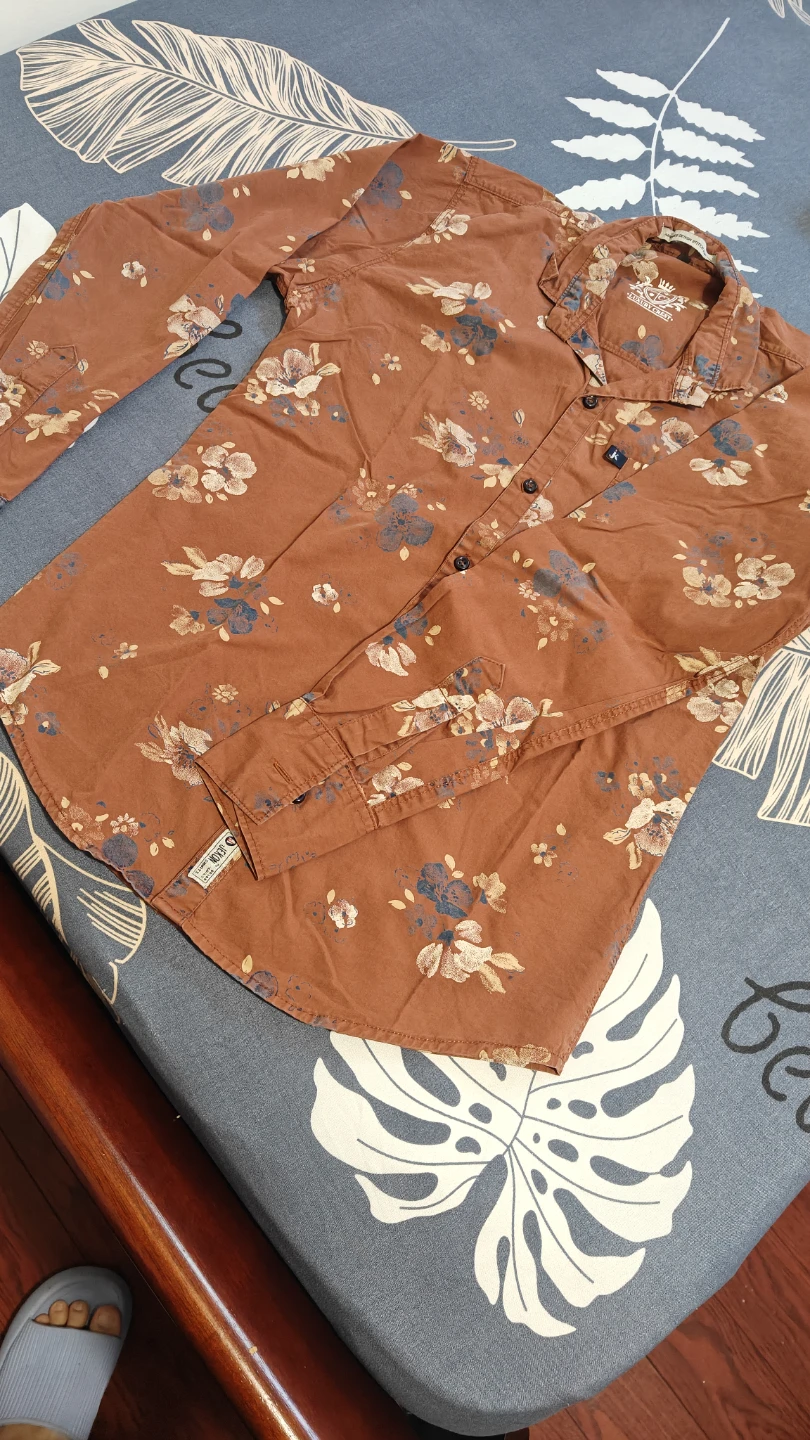 Bundle of clothes ( must go on Friday) - photo 2