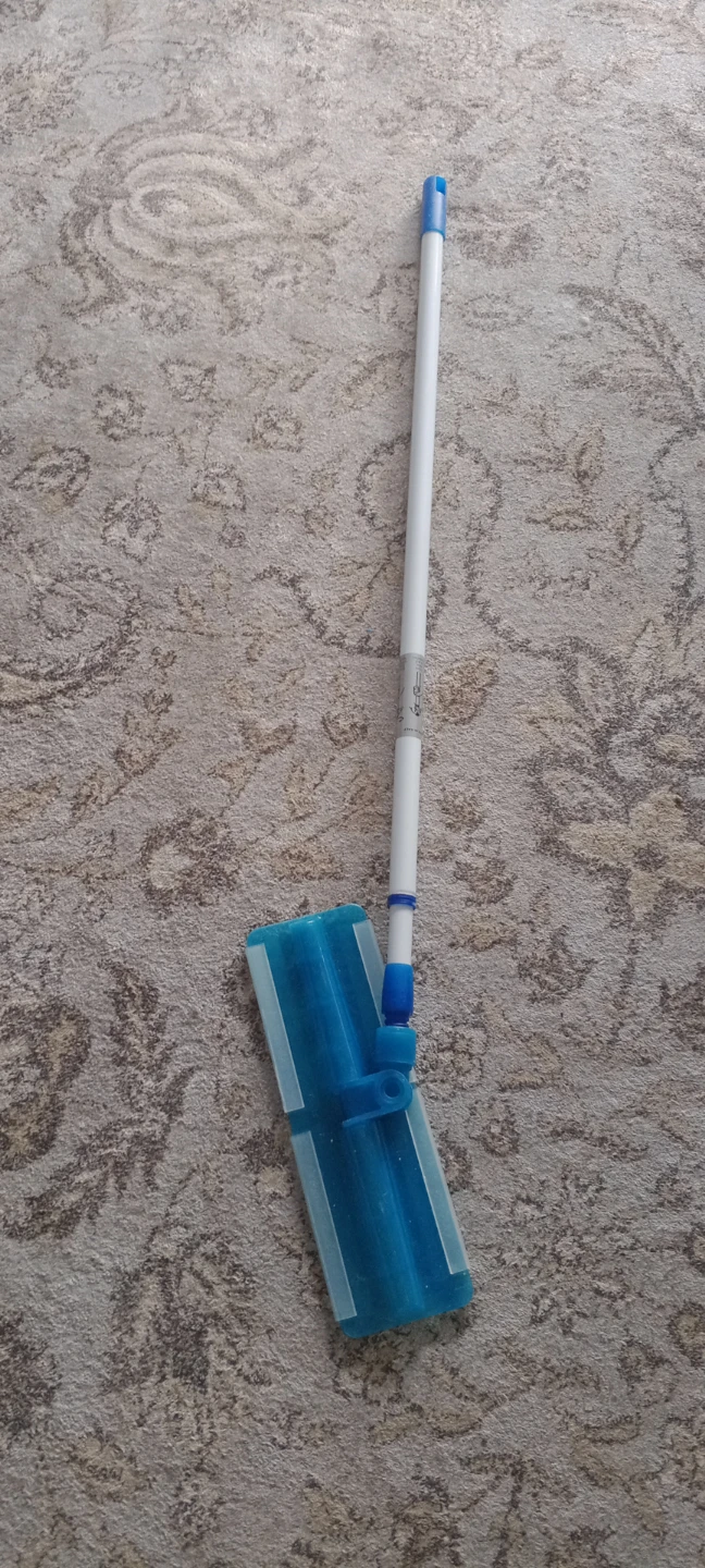 Adjustable Mop with Blue Accent