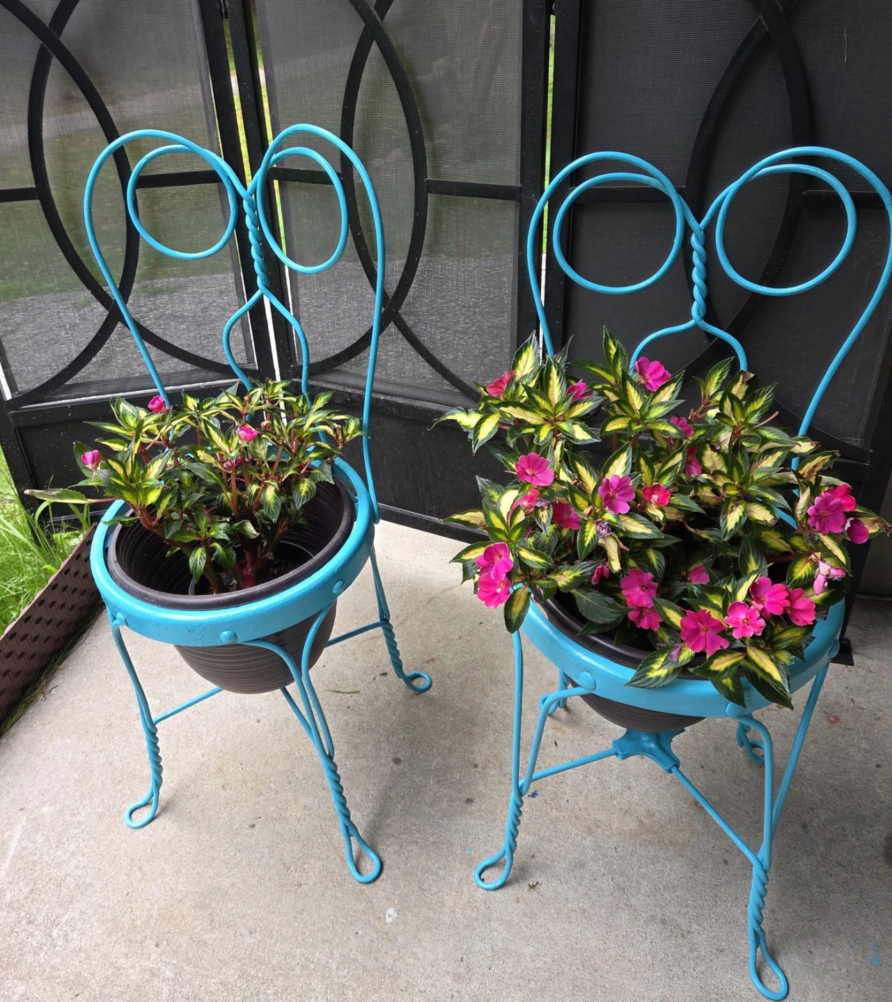 Decorative Turquoise Iron Chair Garden Planters