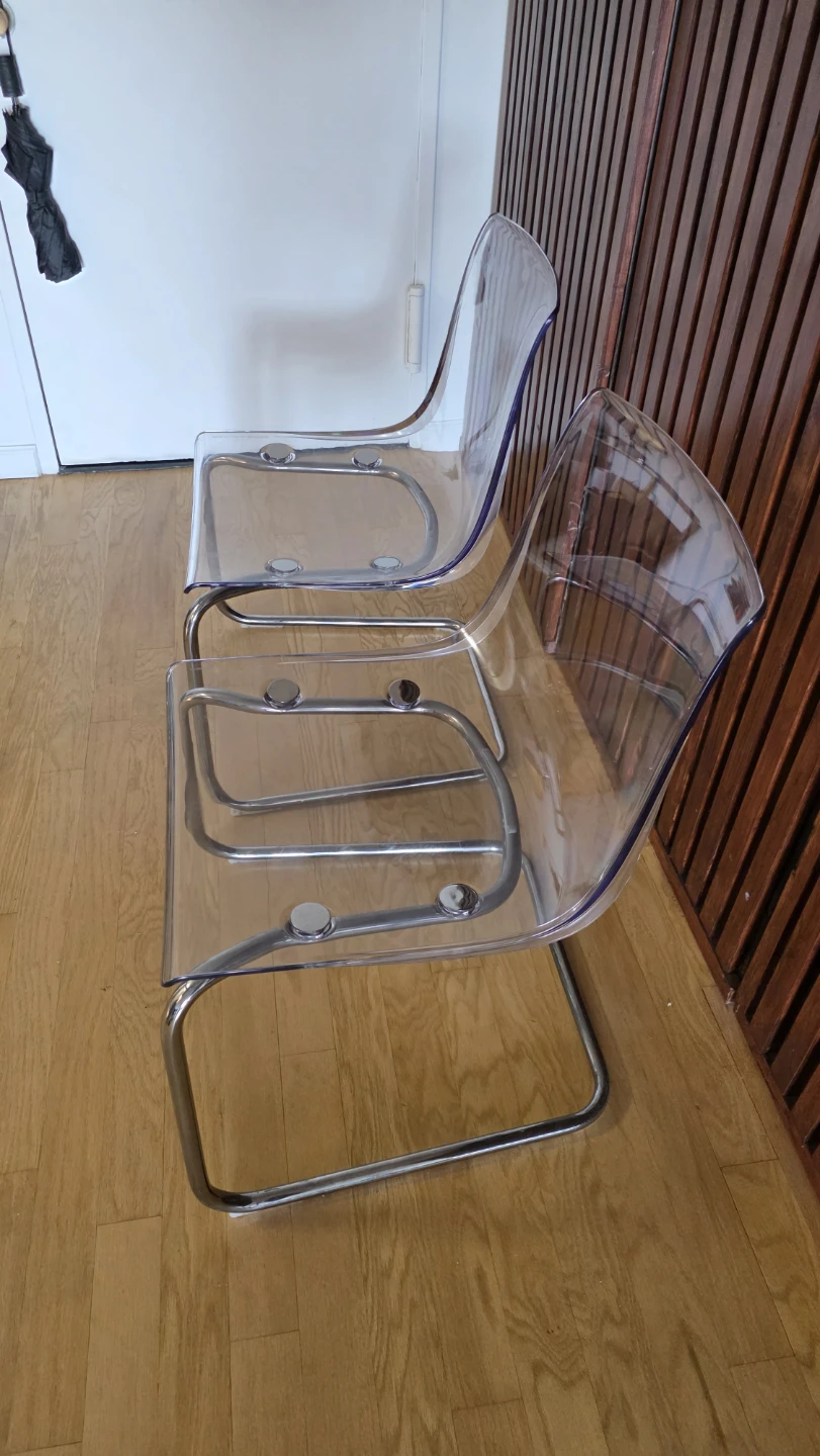 Clear Acrylic Accent Chairs - Set of 2 - photo 2