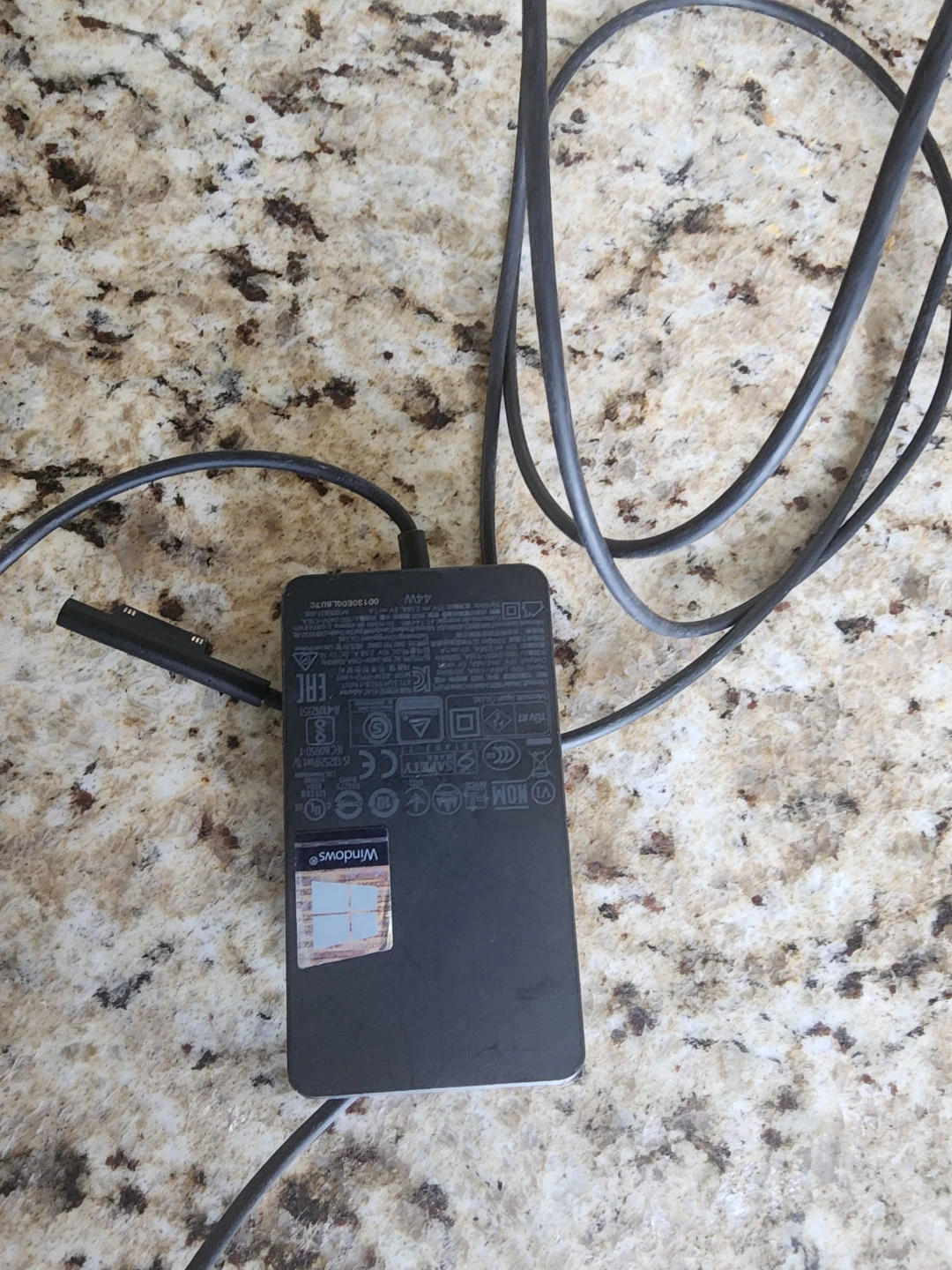 Microsoft Surface Power Supply
