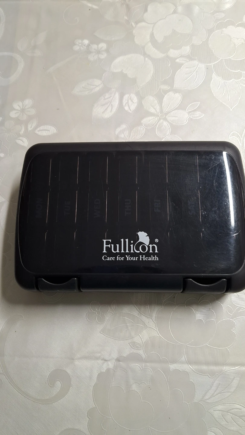 Fullicon Weekly Pill Organizer - photo 2