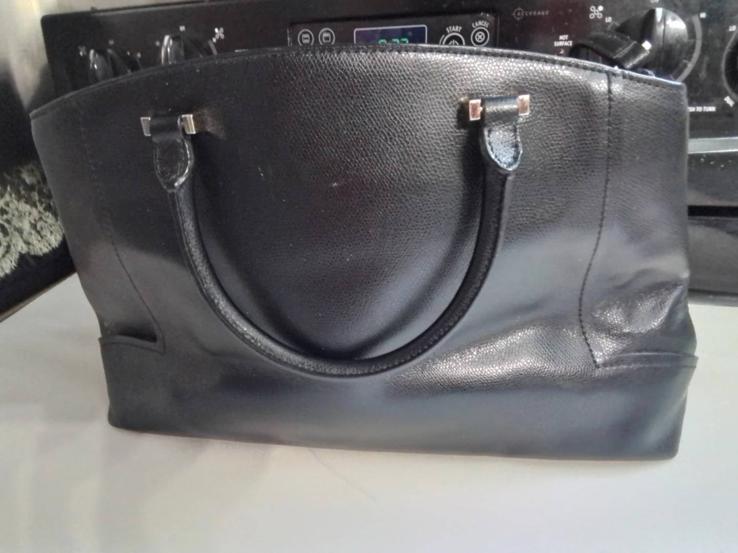 Kate Spade New York Black Leather Tote Bag - photo 2