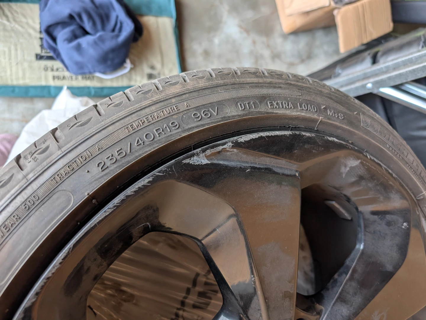 Michelin 235/40R19 Tire - photo 3