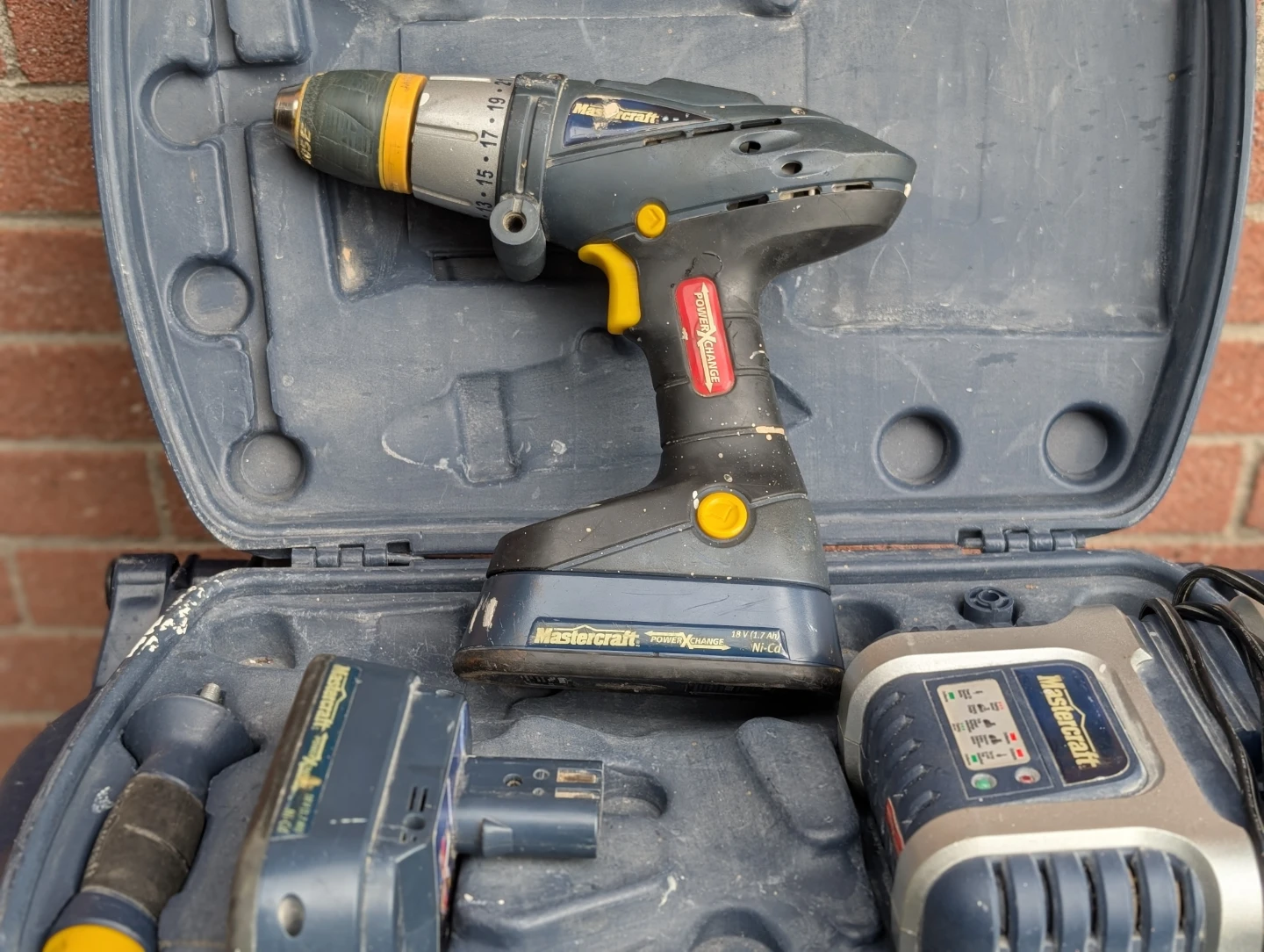 Mastercraft cordless drill