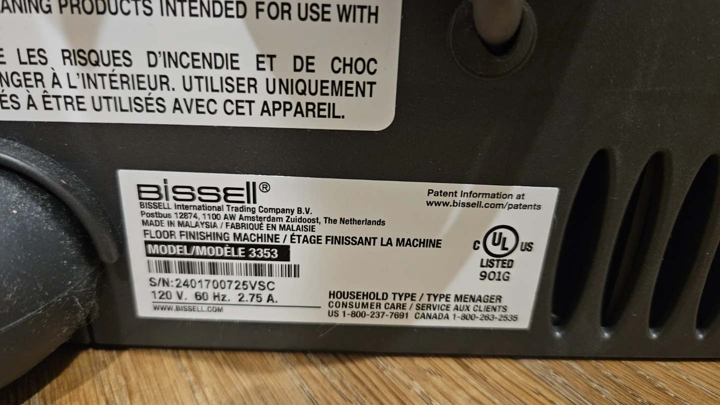 Bissell Little Green Pet Deluxe Portable Carpet Cleaner - photo 3