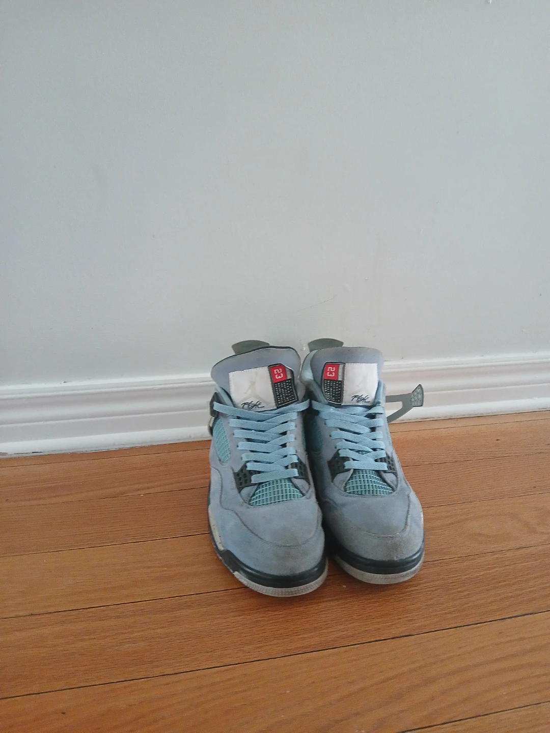 Air Jordan 4 Retro SE 'University Blue' size 11