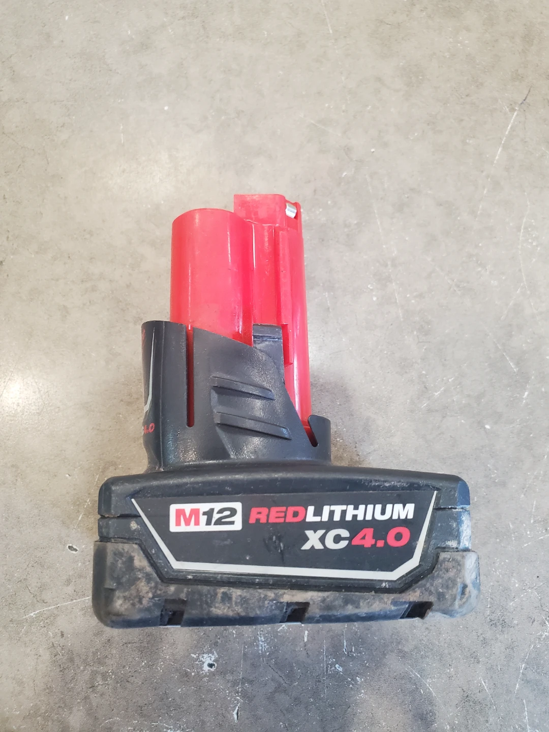 Milwaukee M12 REDLITHIUM XC 4.0 Battery - photo 2