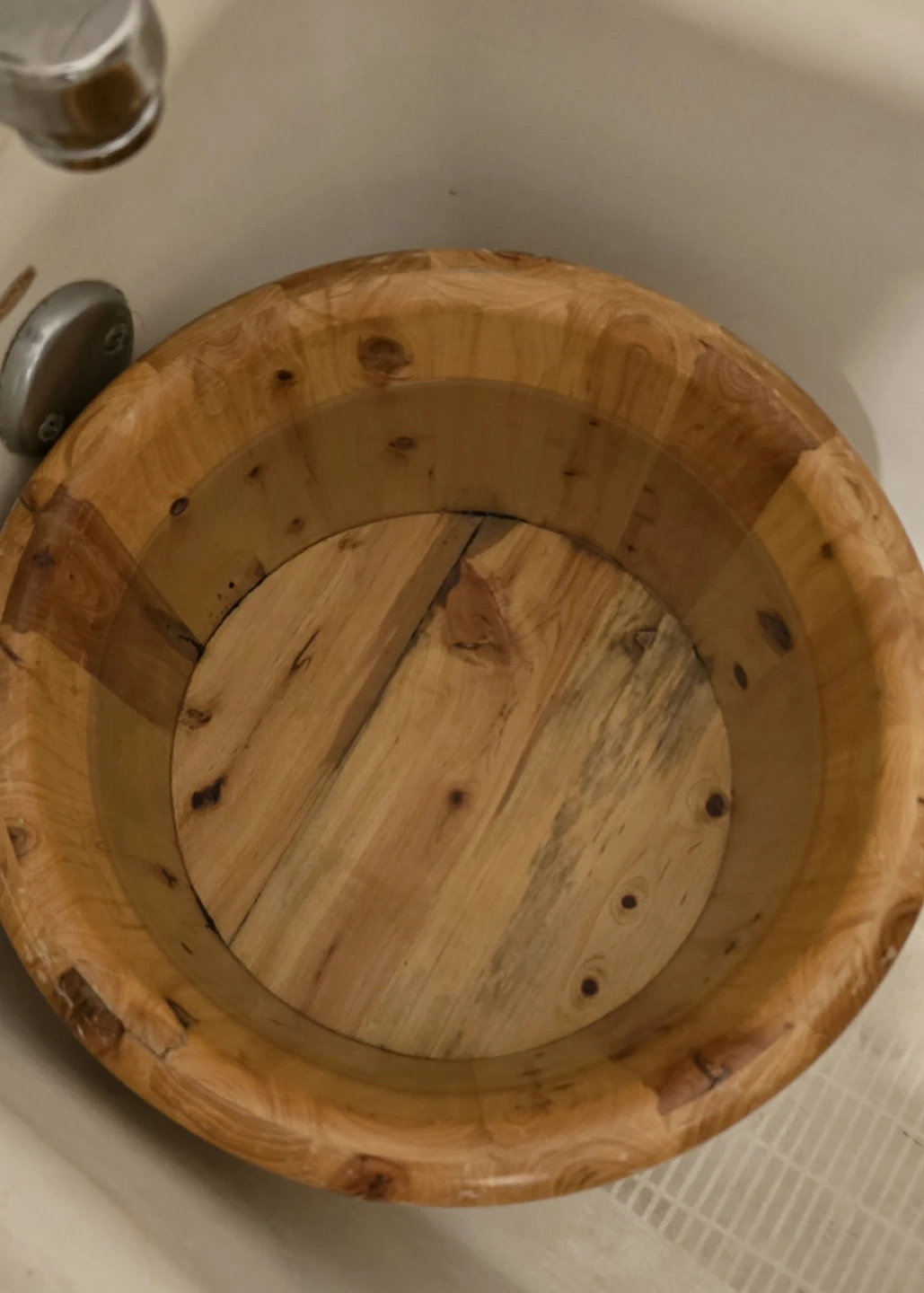 Wooden Soaking Tub