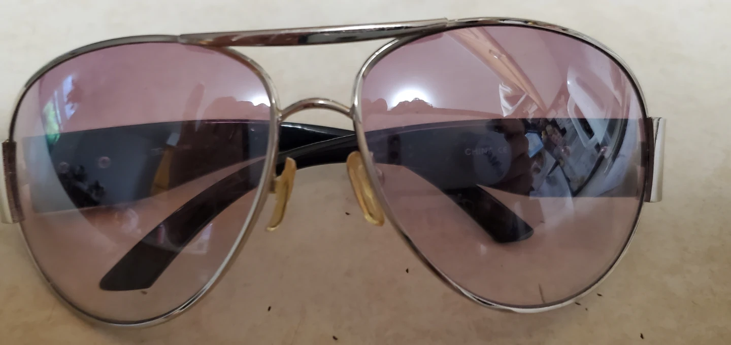 DG Sunglasses Aviator Pink Gradient Lenses