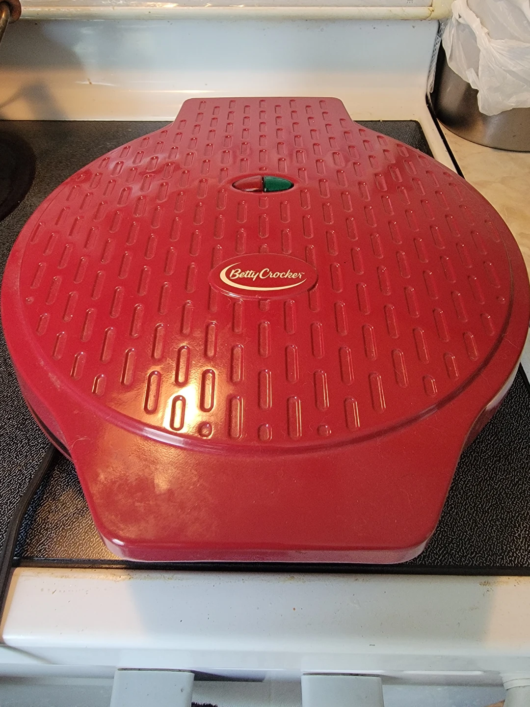 Betty Crocker Pizza Maker Machine