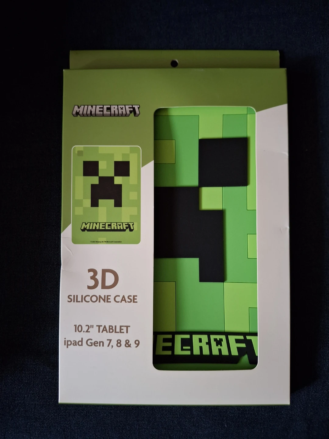 NEW Minecraft iPad (7th/8th/9th generation) Case - photo 3