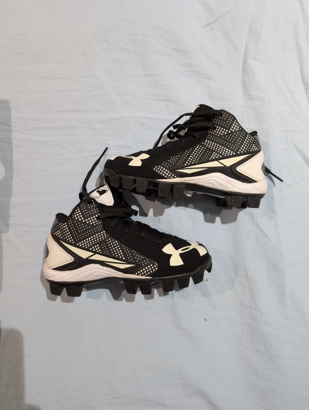 Under Armour Leadoff Mid RM Jr. Baseball Cleats - photo 2