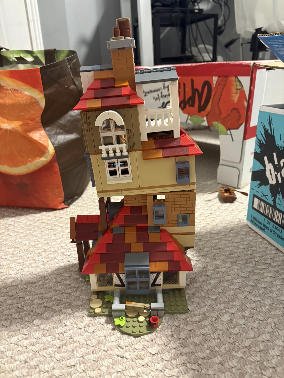 LEGO Harry Potter Attack On the Burrow 75980 Complete set