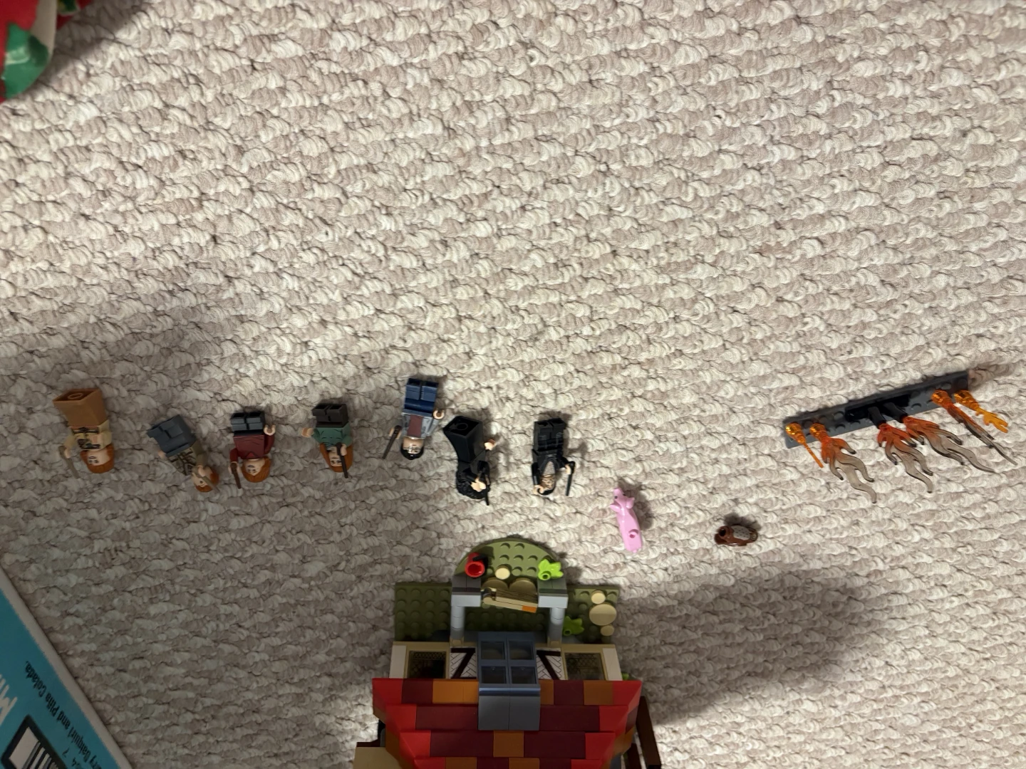 LEGO Harry Potter Attack On the Burrow 75980 Complete set - photo 3