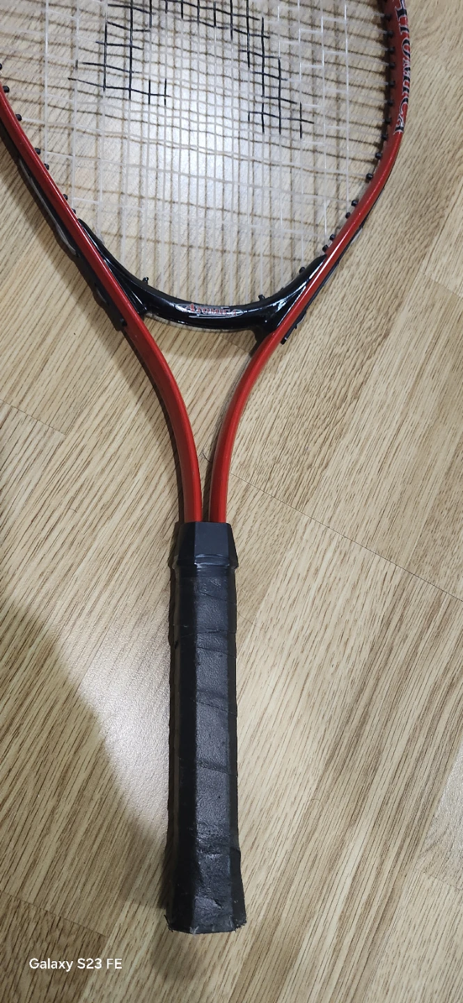 Red Tennis Racquet - photo 3