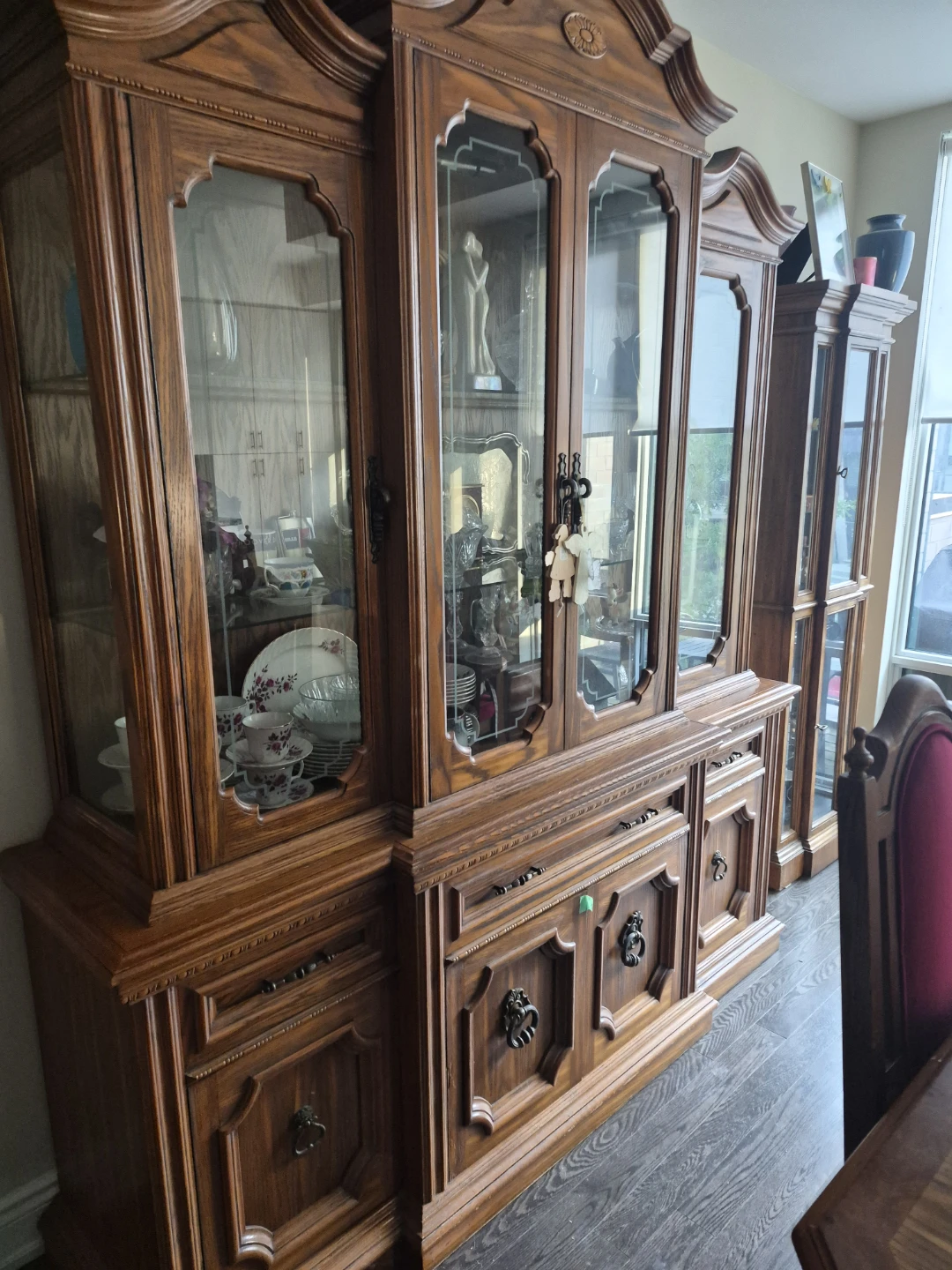 Solid Wood China Cabinet and Dining Table Set - photo 2