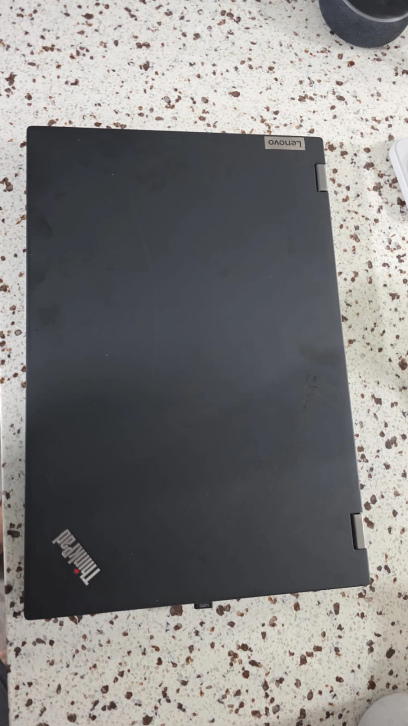 Lenovo p15 workstation - photo 2
