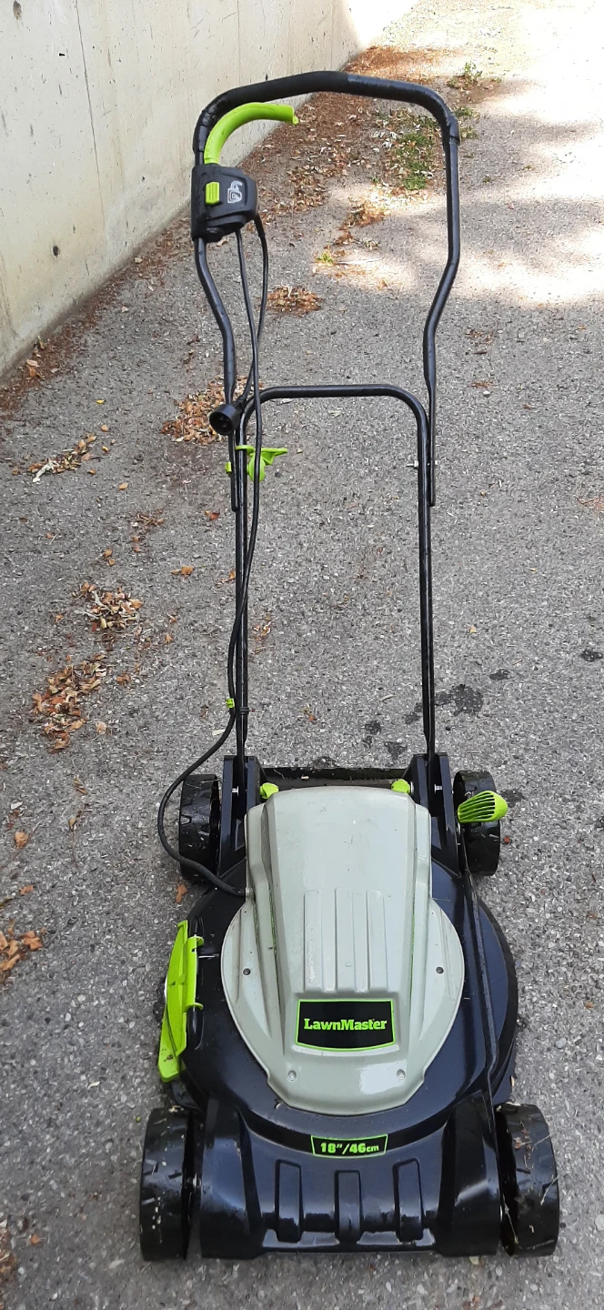 LawnMaster Compact 18" Electric Lawnmower - photo 2