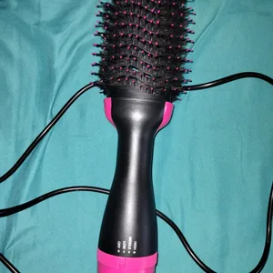 One-Step Hair Dryer and Styler