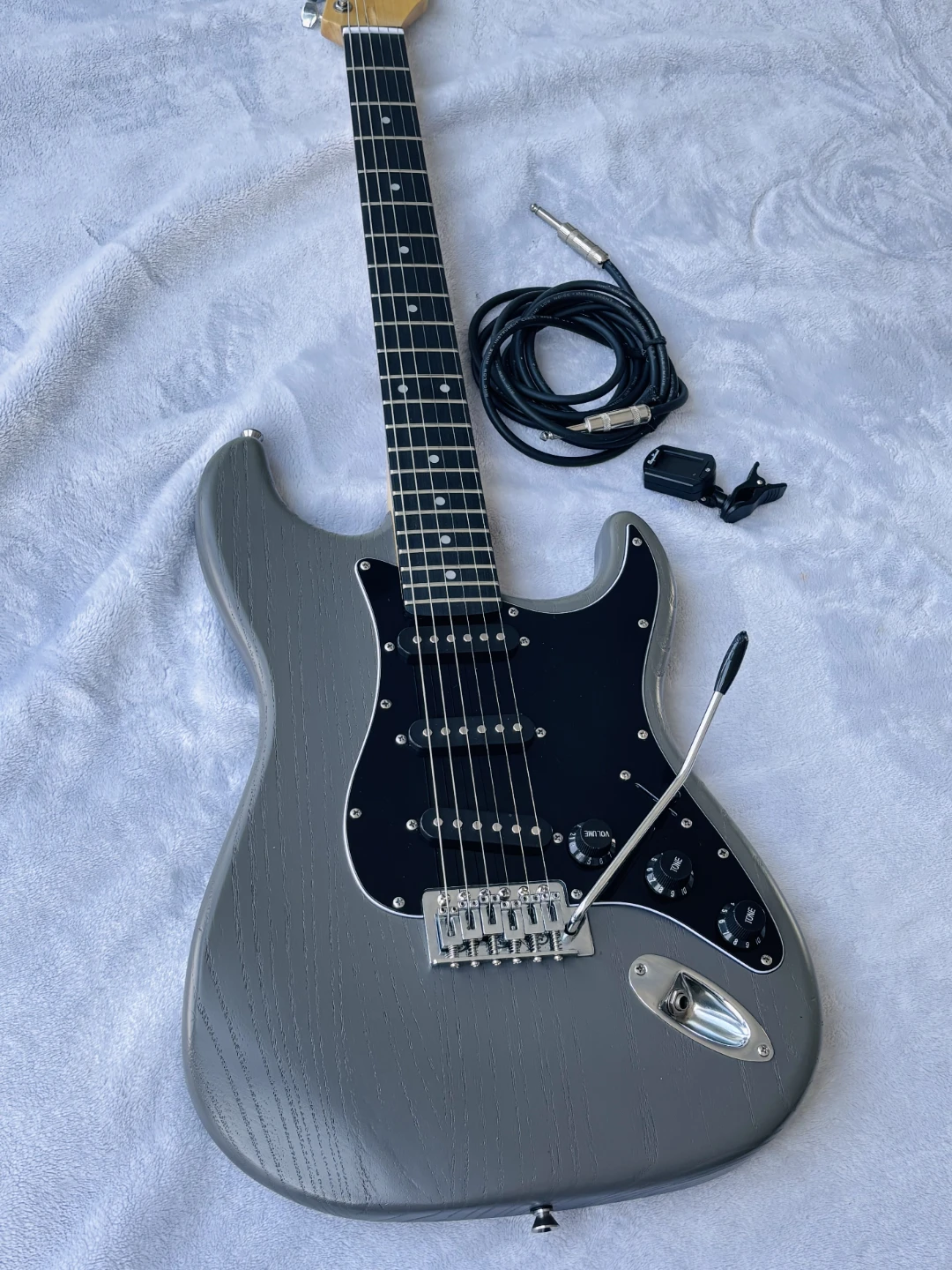 Donner stratocaster Electric Guitar