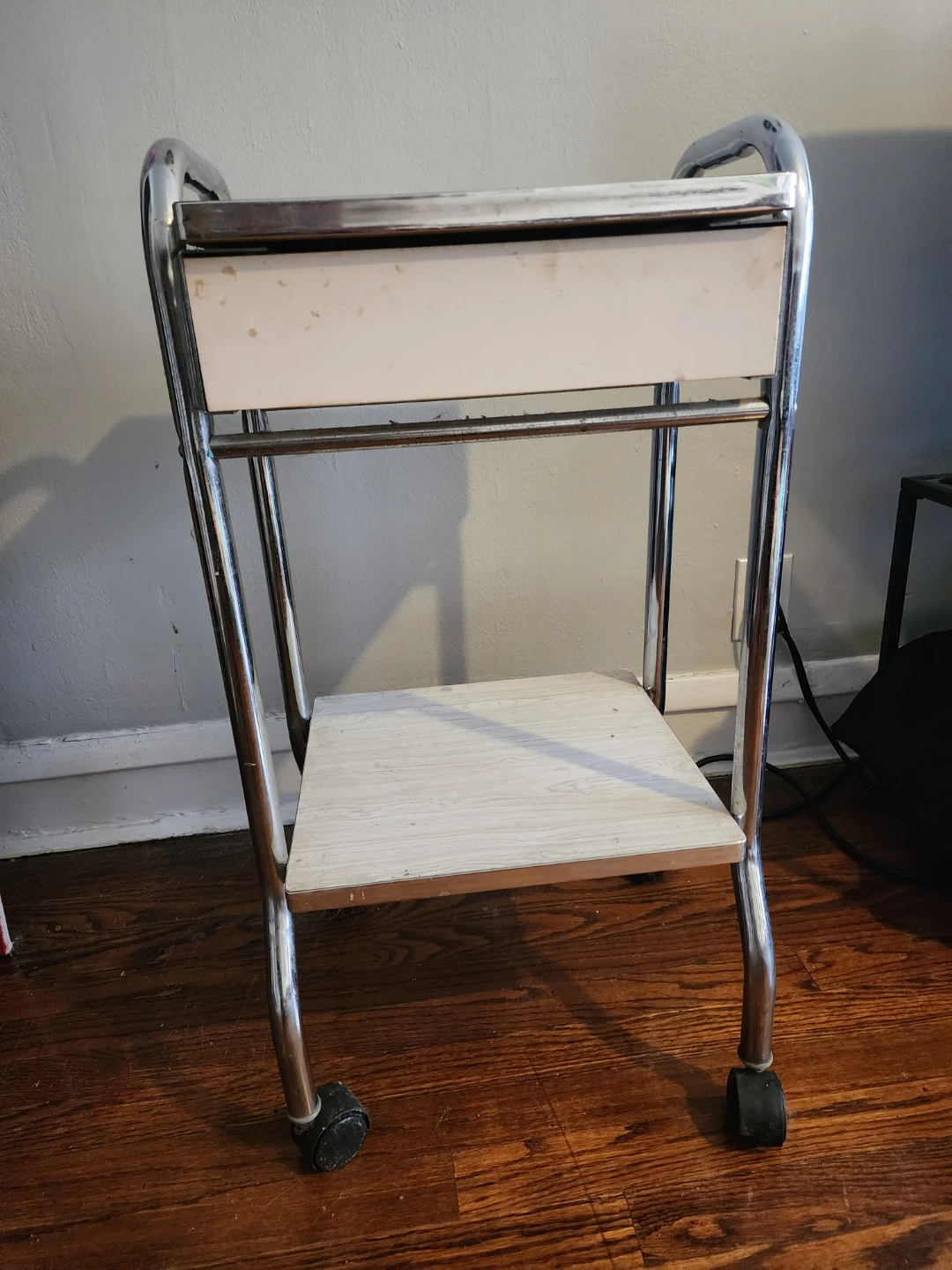 Rolling medical cart - photo 3