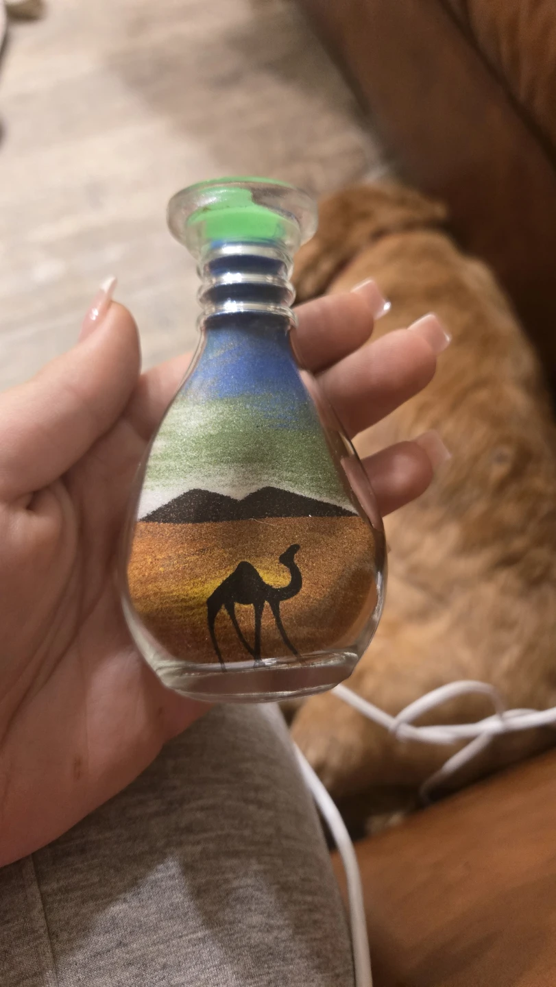 Dubai Sand Art Glass Souvenir Bottle - photo 4