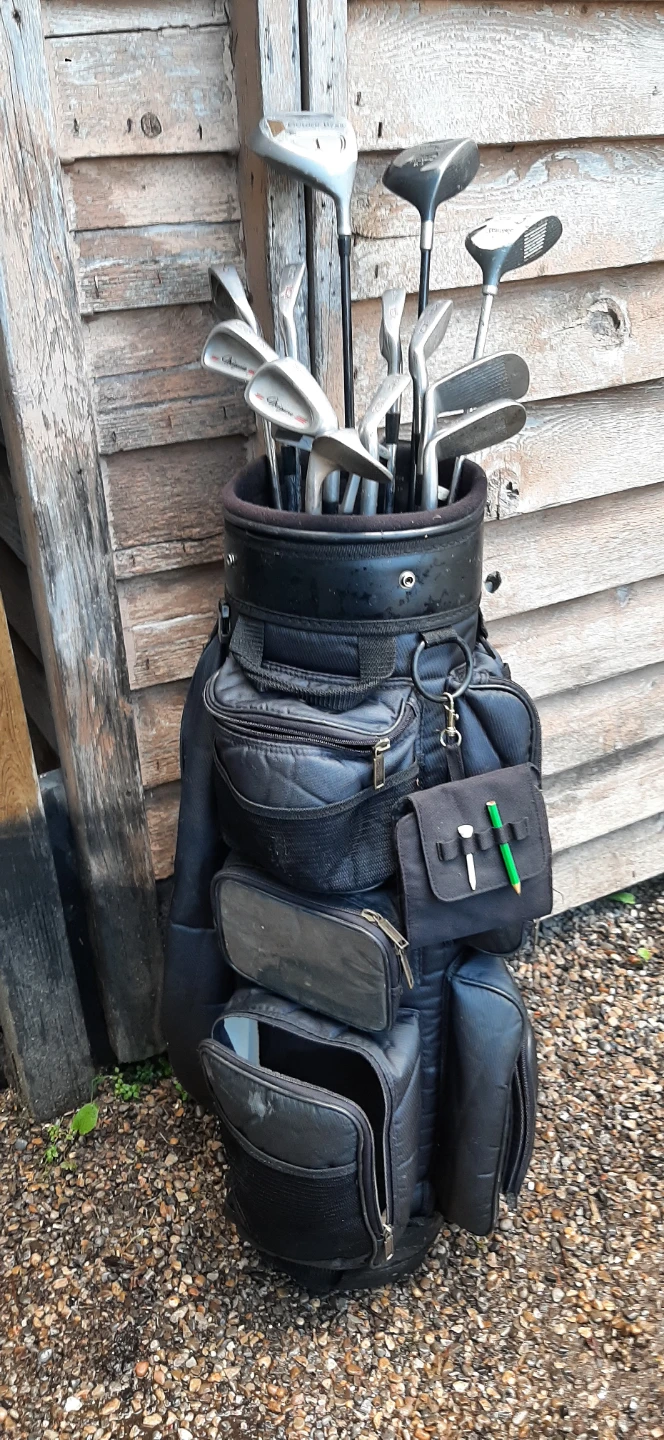 Complete Set Of Men's Mizuno MSX Right Handed Golf Clubs