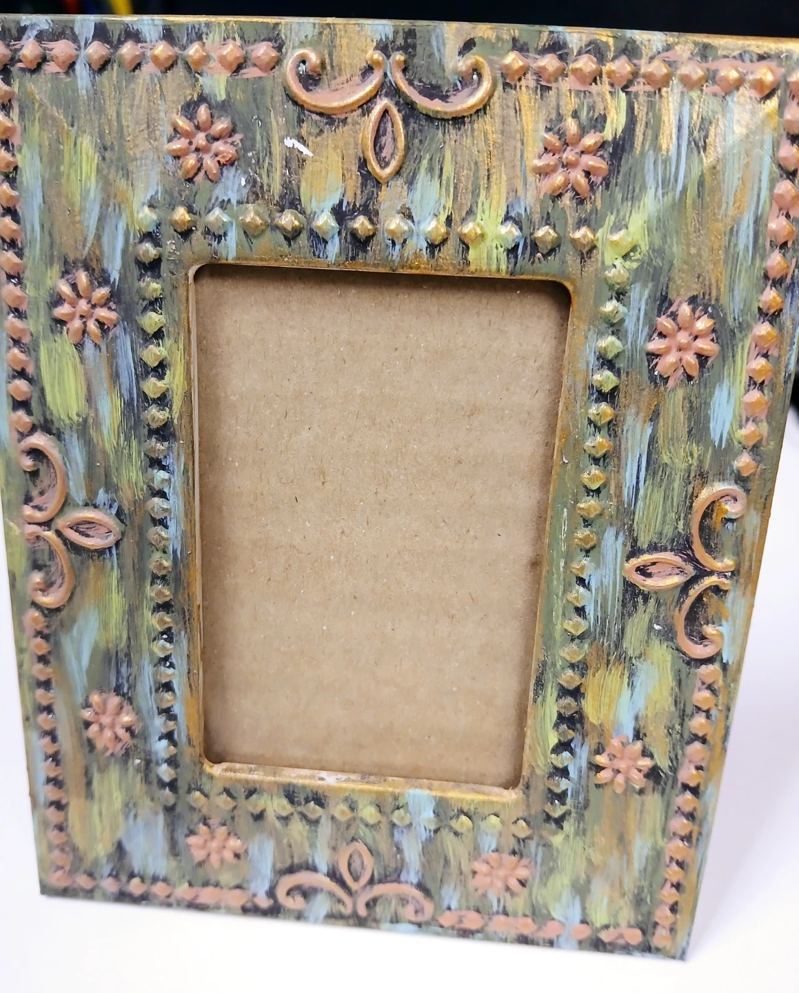 Decorative Picture Frame with Floral Accents - photo 5