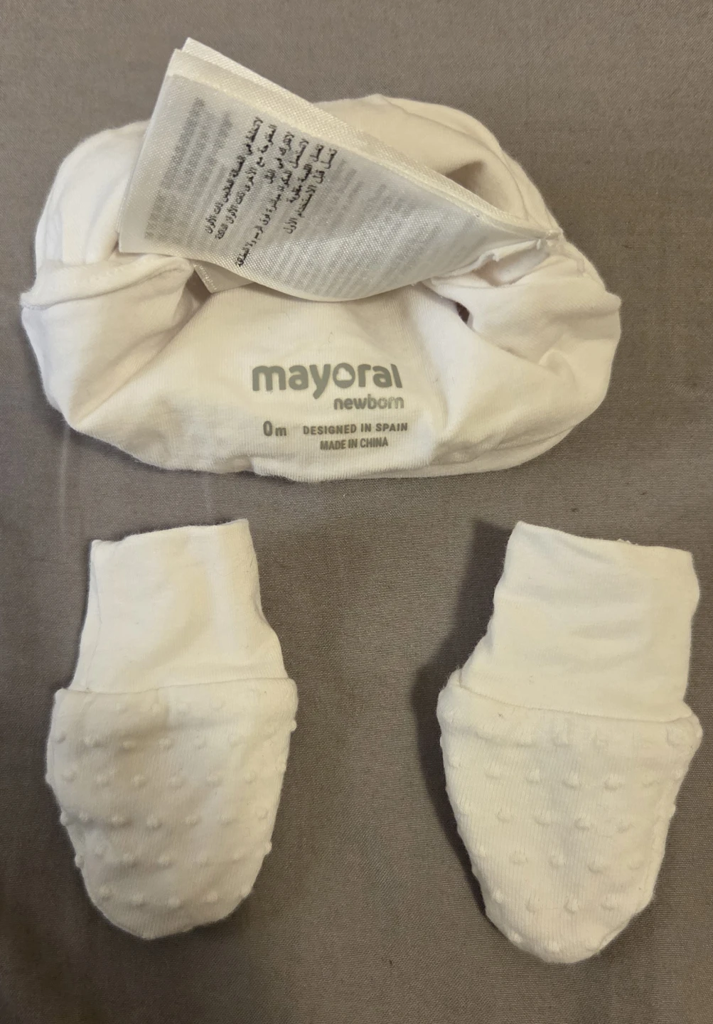 Mayoral Newborn Hat and Mittens Set - photo 2