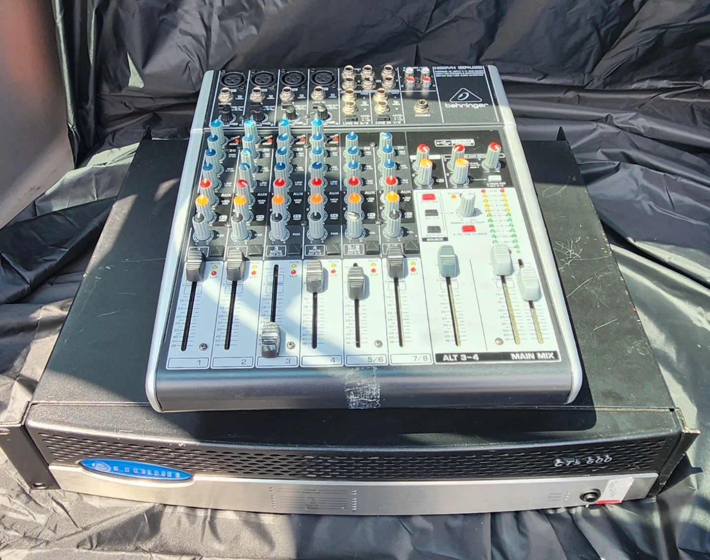 Behringer XENYX 802 Mixer and Crown CTs 600 Power Amplifier - photo 3