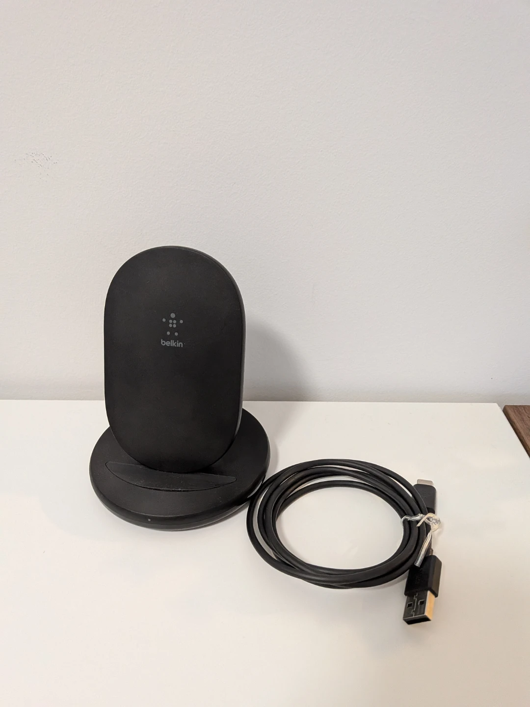 Belkin Wireless Charging Stand 15W