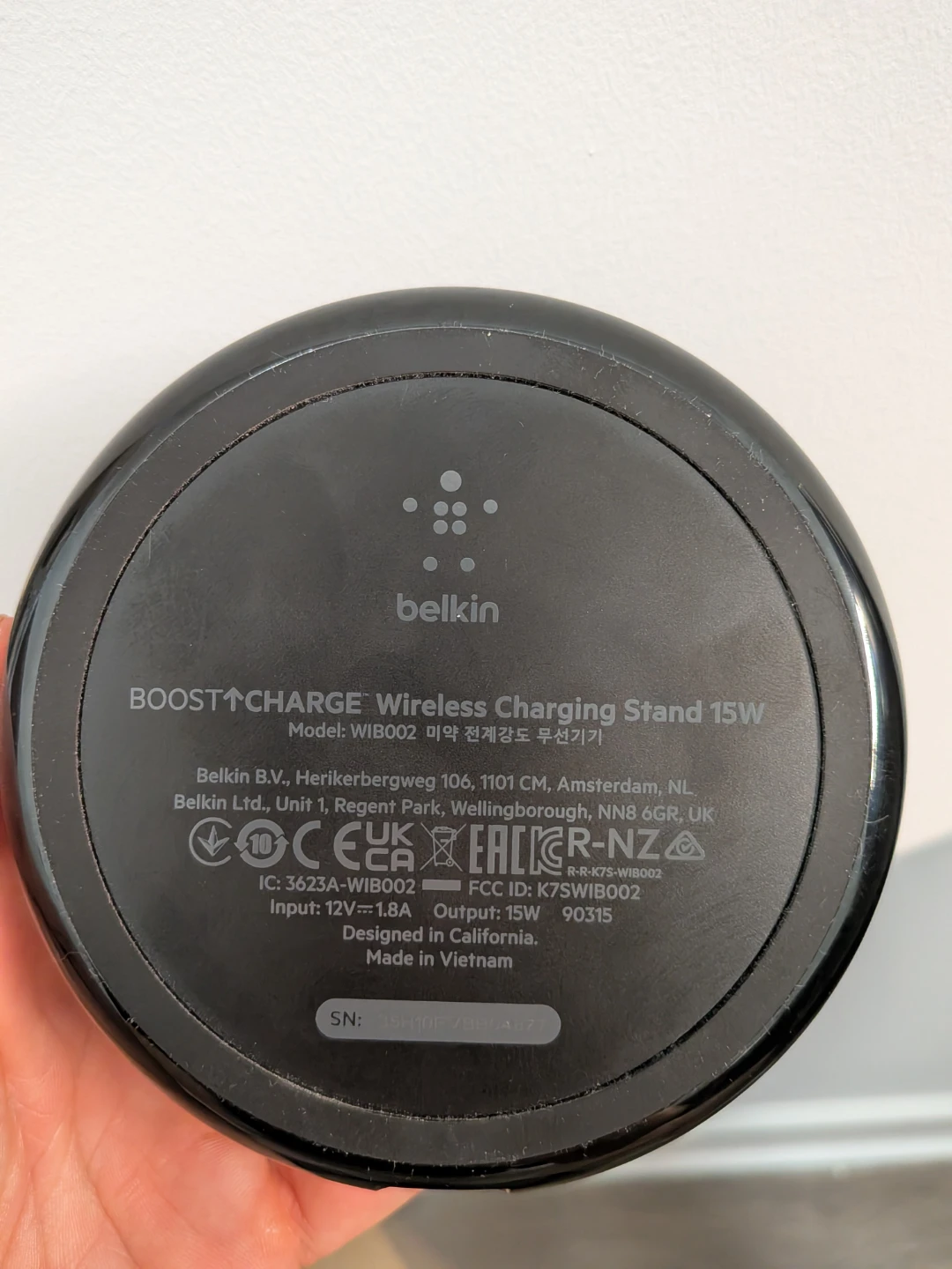 Belkin Wireless Charging Stand 15W - photo 2