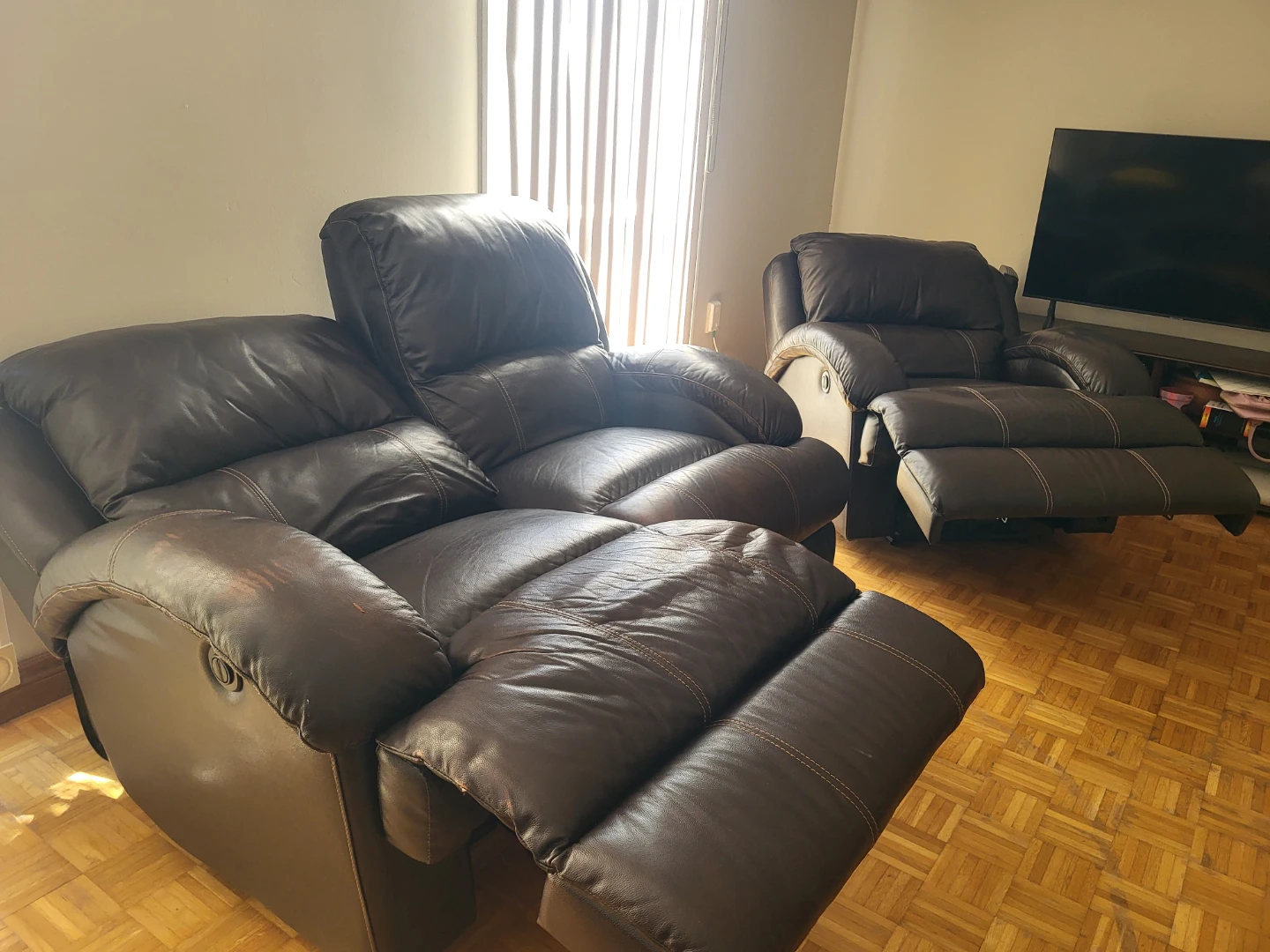 Brown Leather Reclining Sofa and Armchairs - photo 3