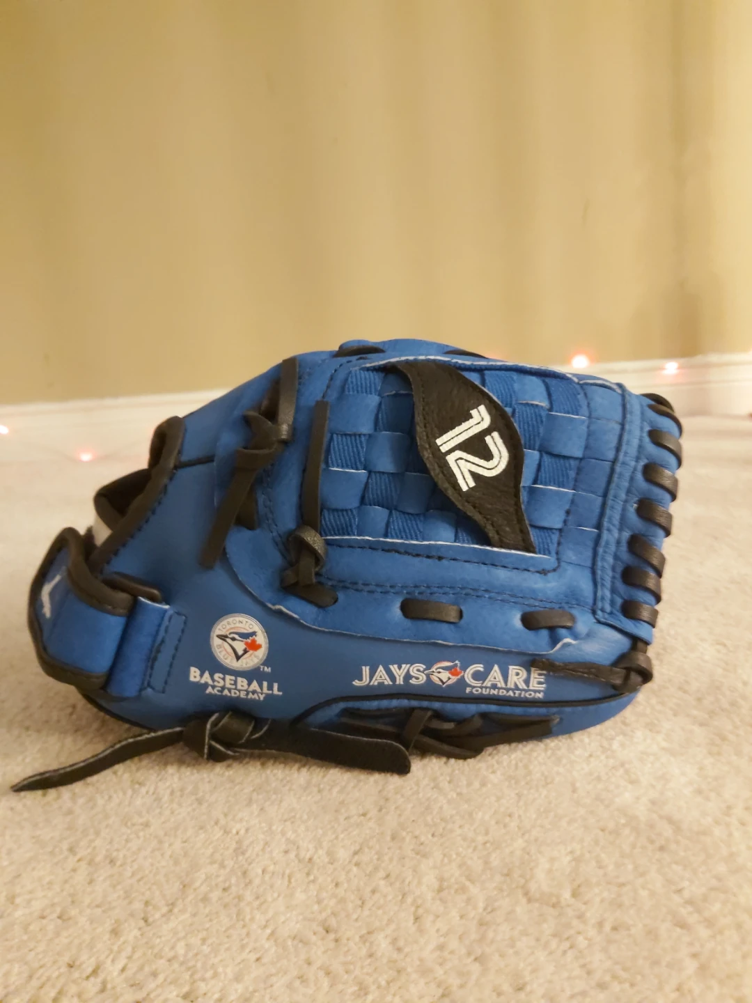 NEW RHT Alommar 12 Inch Baseball Glove