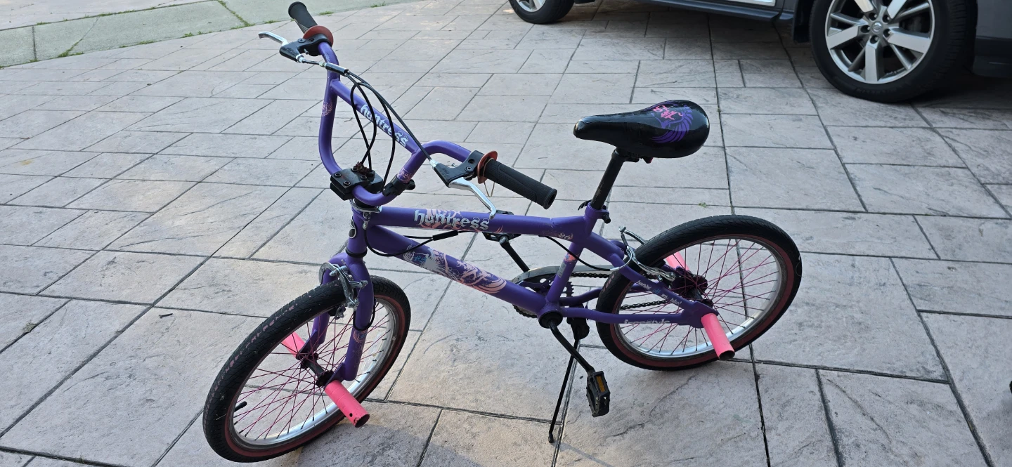 Purple "Huntress" BMX Bike