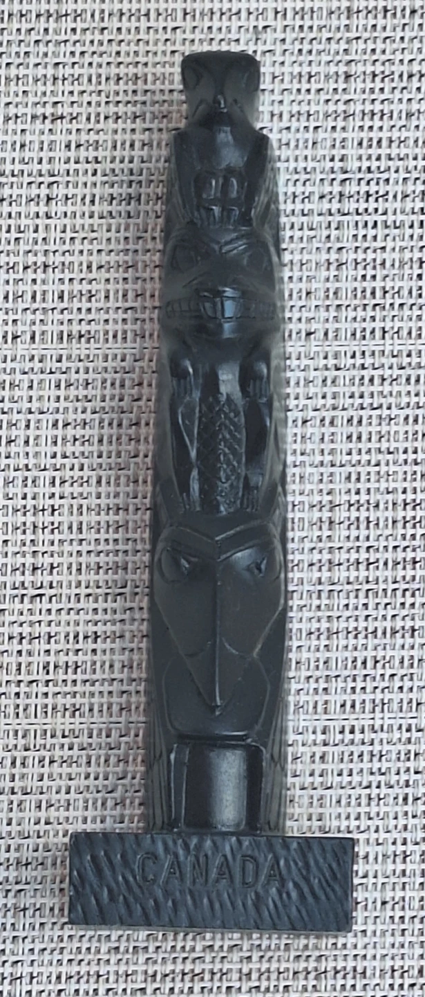 Vintage BOMA Mother and Child and Totem Pole - photo 4