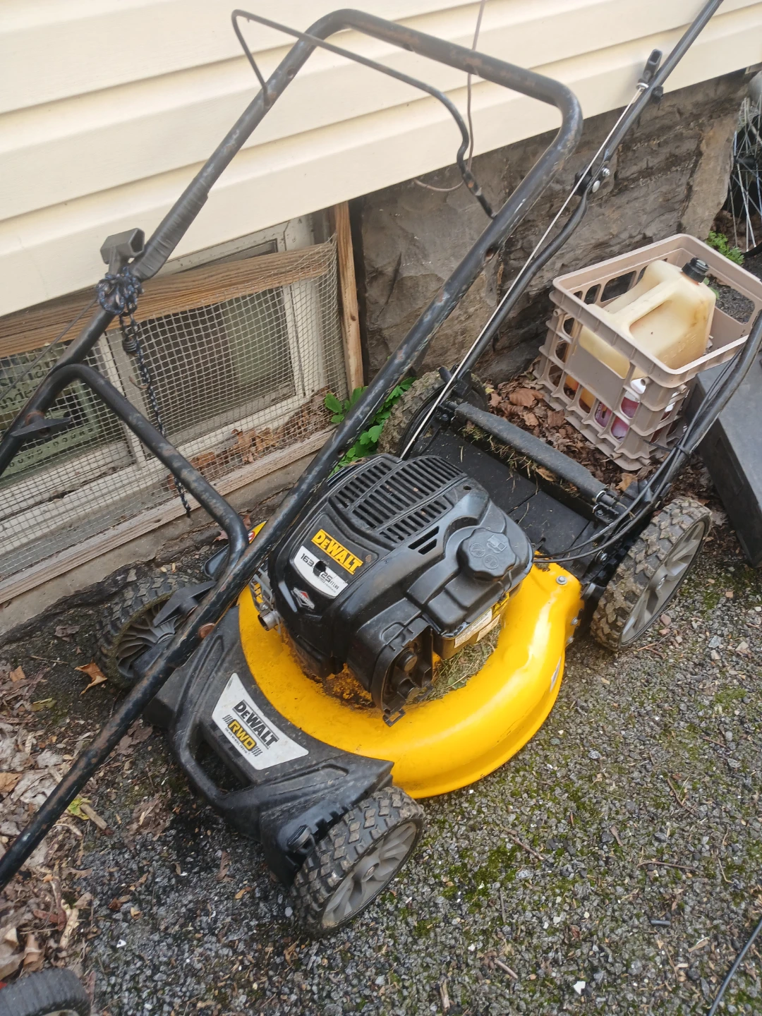 DeWalt Push Lawn Mower self propelled